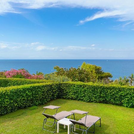 Villa Vittoria - Waterfront House Augusta Kültér fotó