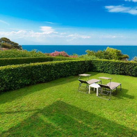 Villa Vittoria - Waterfront House Augusta Kültér fotó