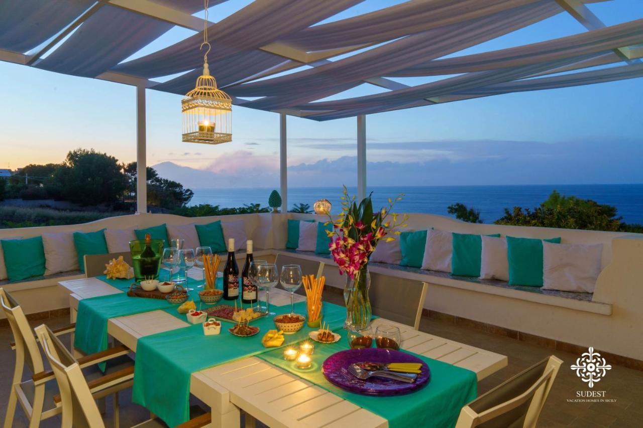 Villa Vittoria - Waterfront House Augusta Kültér fotó