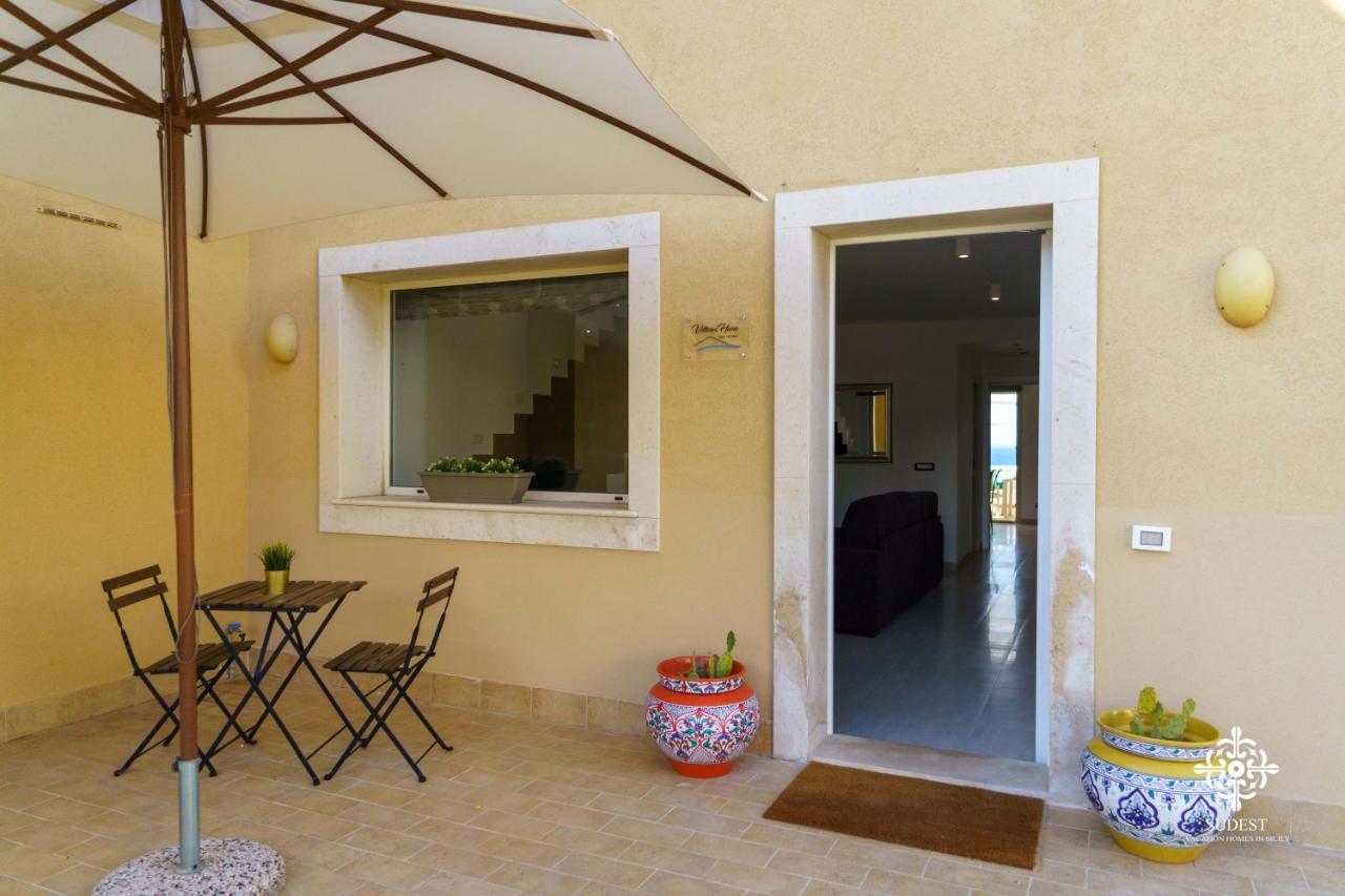 Villa Vittoria - Waterfront House Augusta Kültér fotó