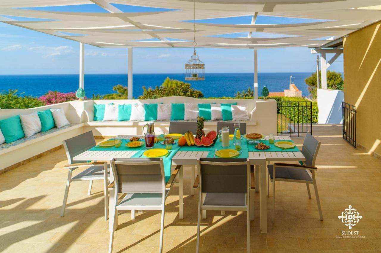 Villa Vittoria - Waterfront House Augusta Kültér fotó